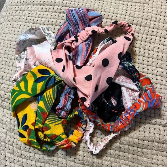 đź’—FREE WITH PURCHASEđź’— Elastic Headband Bundle - Picture 2 of 14